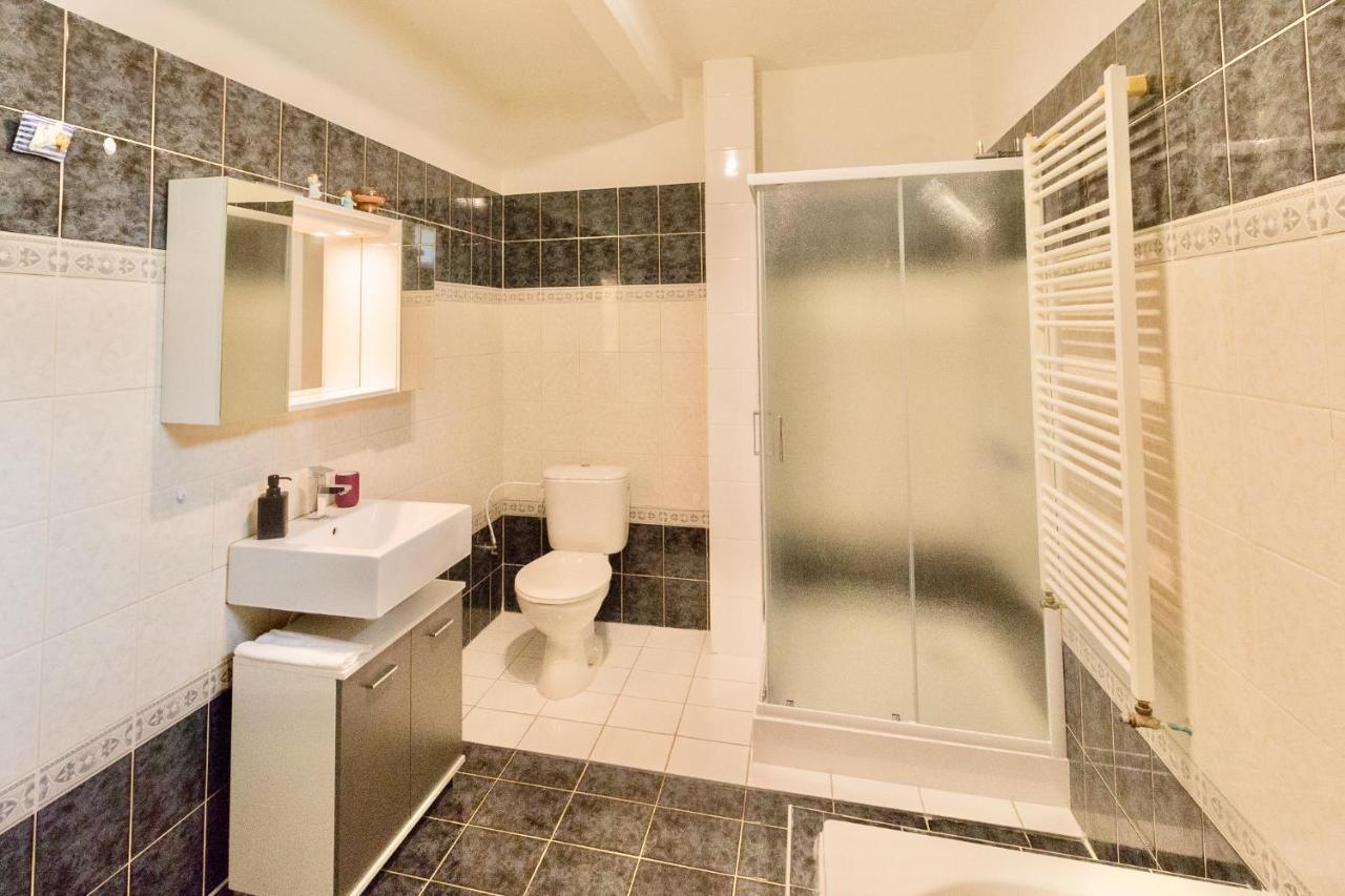 Apartman U Berounky بيرون المظهر الخارجي الصورة